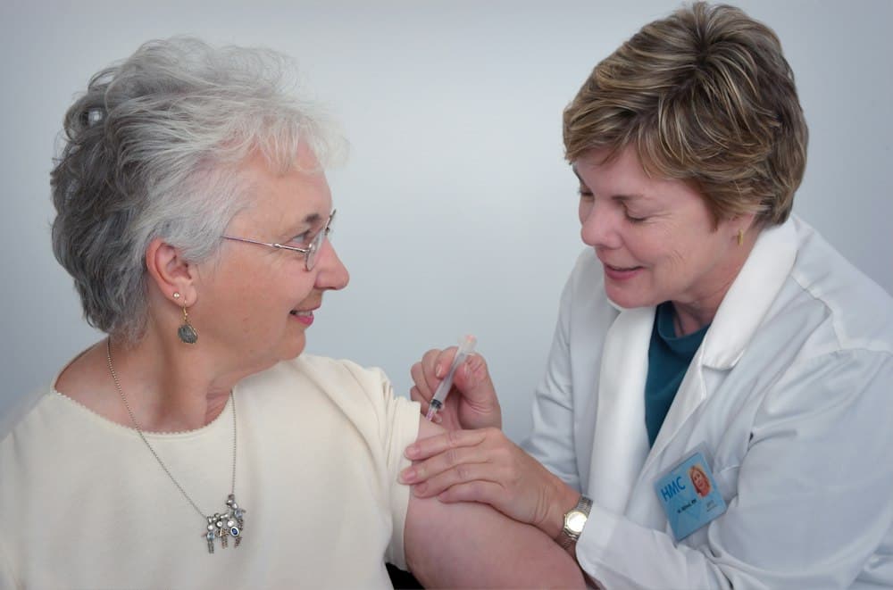 Clinical instructor providing one-on-one NCLEX question coaching